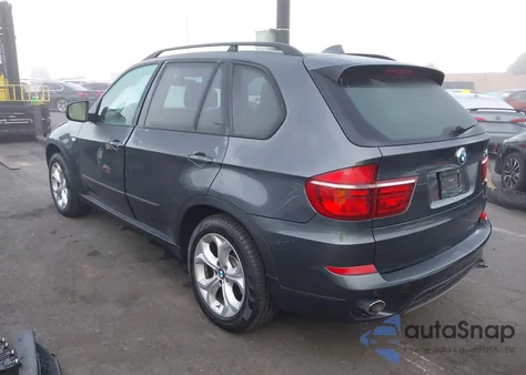 2012 BMW X5 xDrive35D from USA, damaged, VIN 5UXZW0C57CL671549